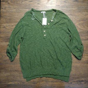 **CLEARANCE!** Olive StitchDrop Top
